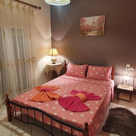 Panos Rooms 2 กาลัมปากา ภายนอก รูปภาพ