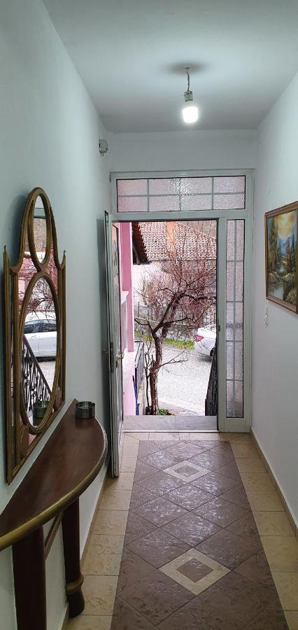 Panos Rooms 2 กาลัมปากา ภายนอก รูปภาพ