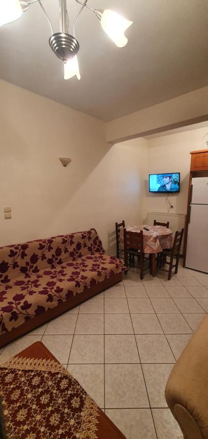 Panos Rooms 2 กาลัมปากา ภายนอก รูปภาพ